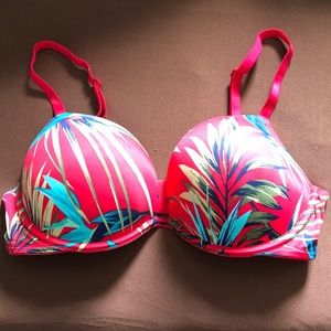 VS Pink bra!